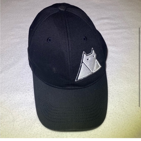 Wolf Creek Black with White Embroidery Hat - Picture 2 of 4